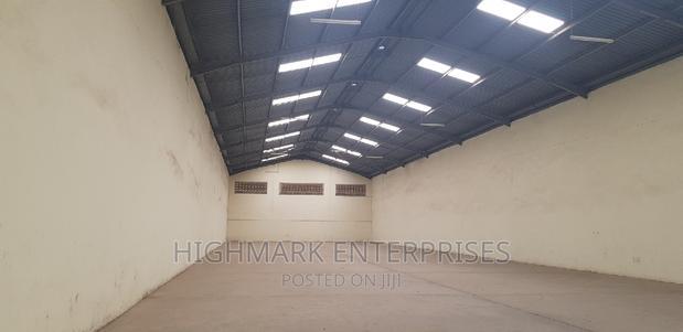 10000 Sq Feet Godown to Let,Cabanas