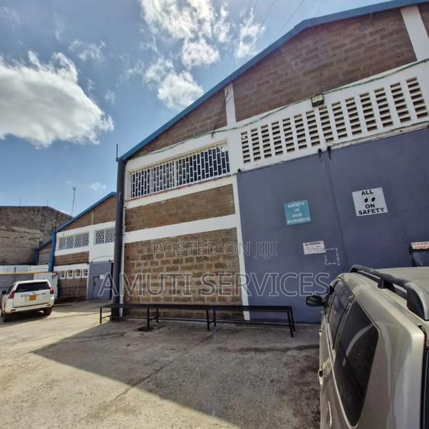 Embakasi: 7000sqft Godown to Let