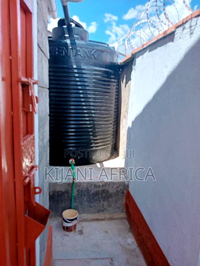 3bdrm Bungalow in Malaa for rent - Image 3