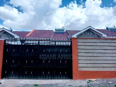 3bdrm Bungalow in Malaa for rent - Image 4