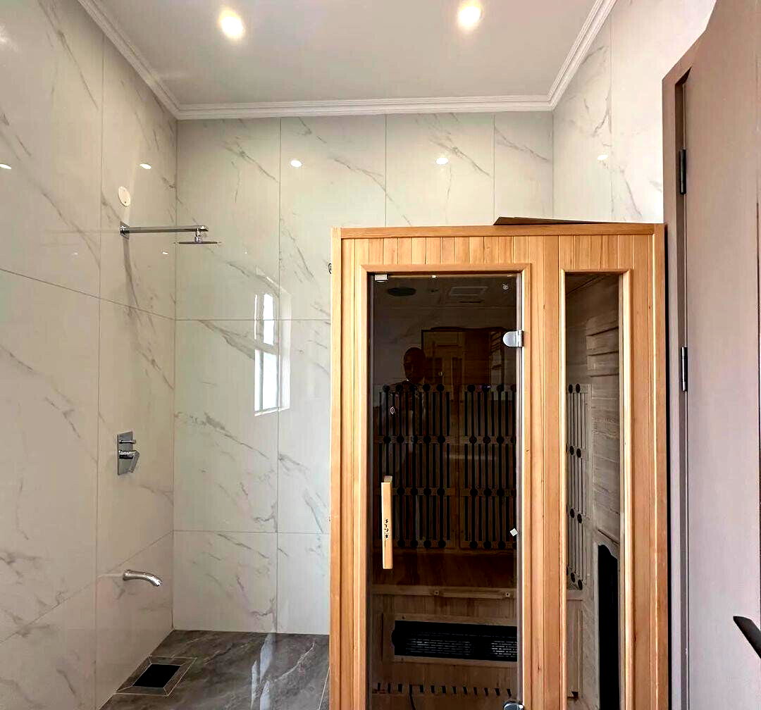 Smart Villa with Moon Roof, Sauna & Jacuzzi - Lavington