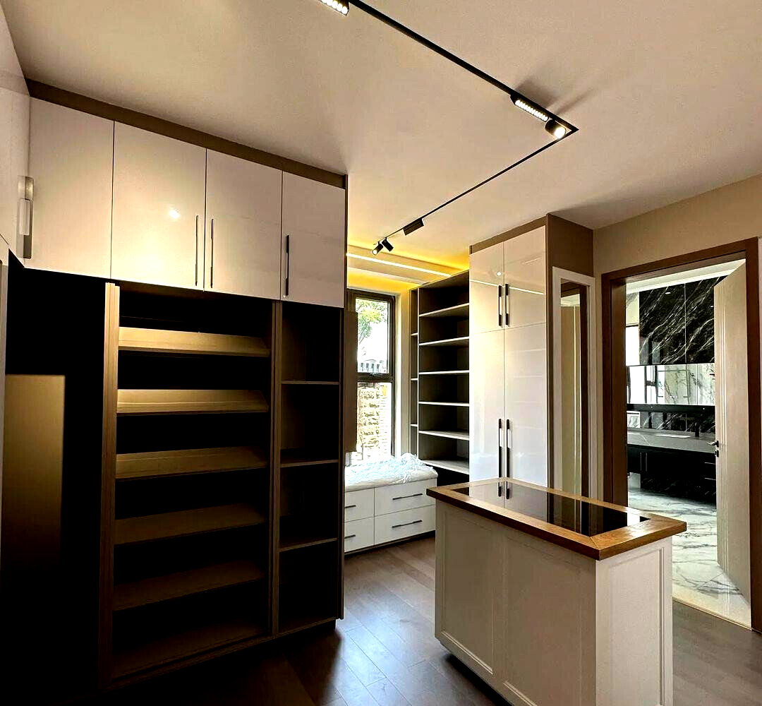 Smart Villa with Moon Roof, Sauna & Jacuzzi - Lavington
