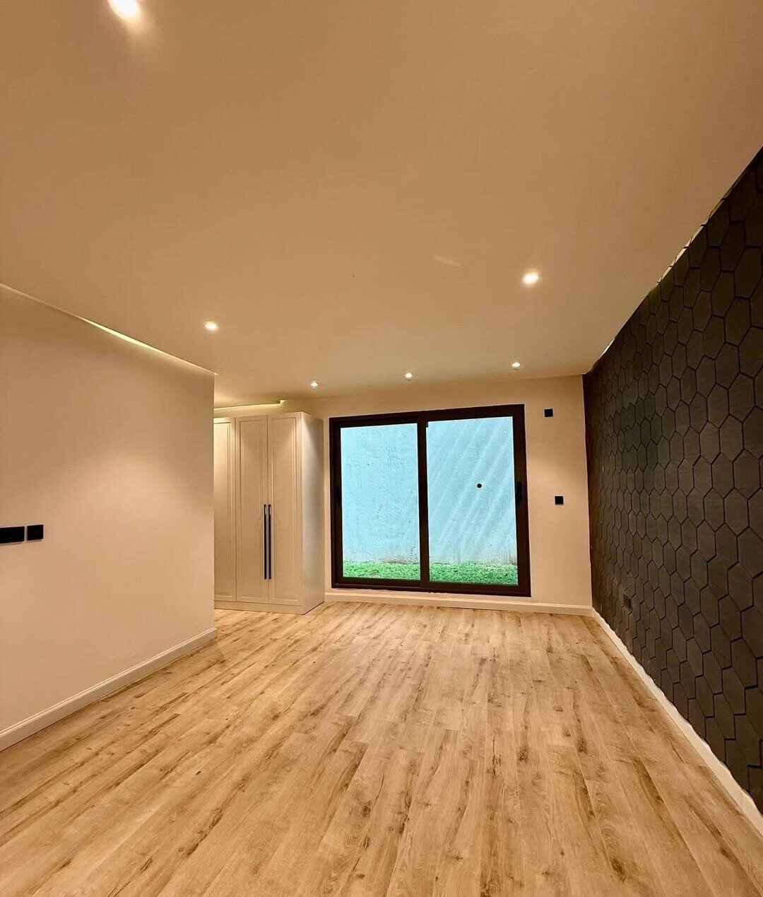 5-Ensuite Townhouse with DSQ & Extra Room - Lavington