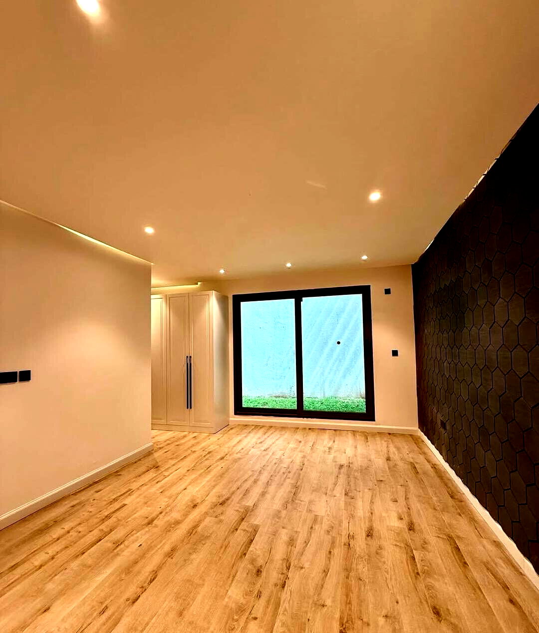 5-Ensuite Townhouse with DSQ & Extra Room - Lavington