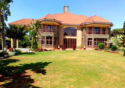 KSh 130M 5BR Townhouse with Garden