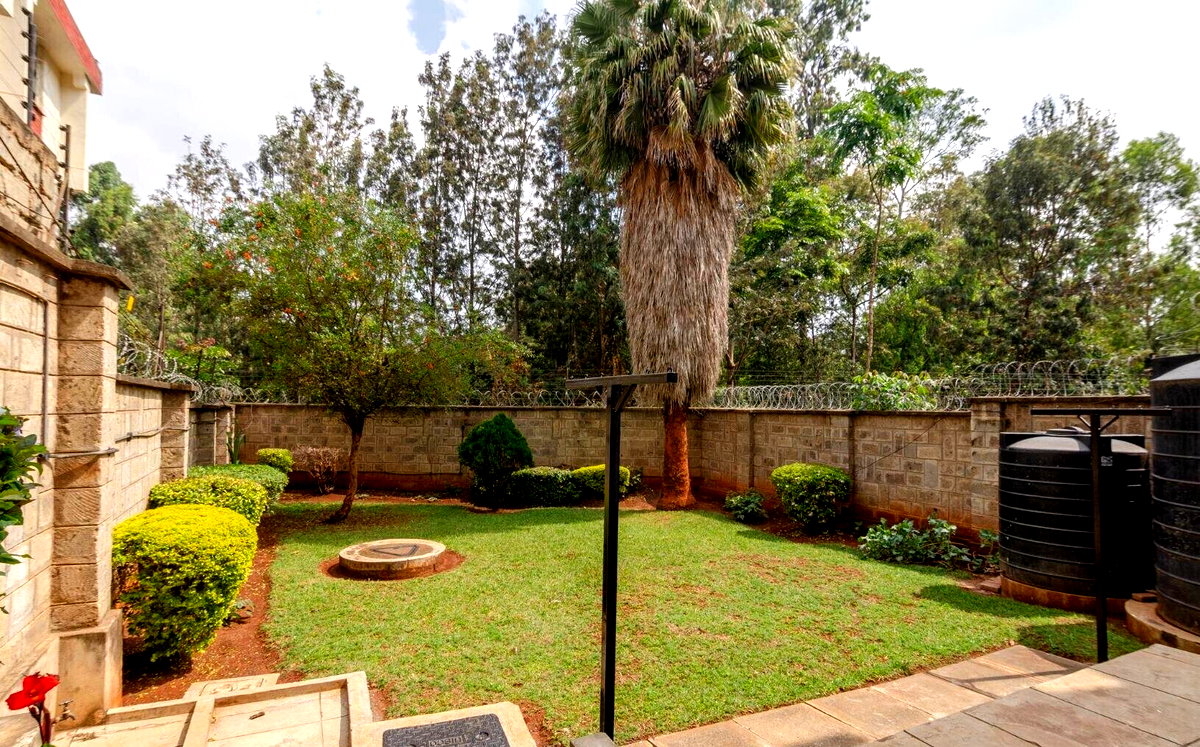 4BR All-Ensuite Townhouse with DSQ & Mature Garden - Lavington