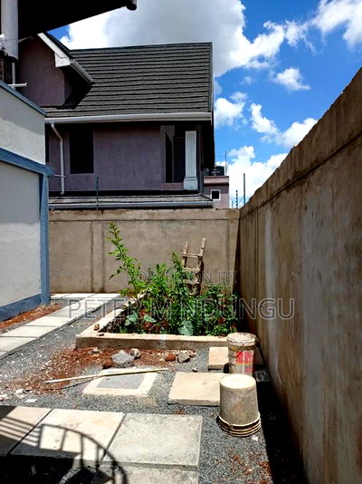 3bdrm Bungalow in Juja for sale - Image 14