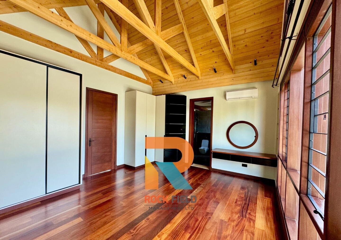 KSh 350M Ambassadorial Home in Runda