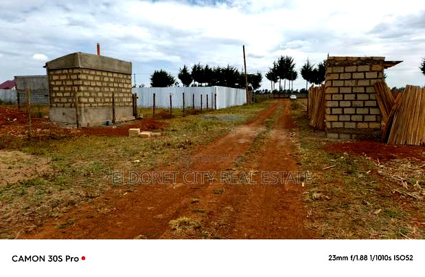 1/8 Plot Chepkanga With Titles