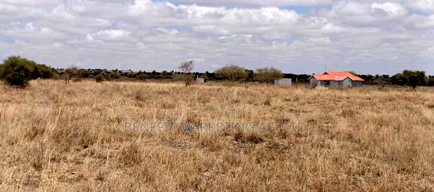50 Acres for Sale in Kajiado, Near Konza.