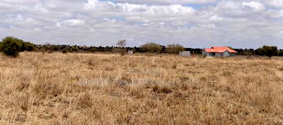 50 Acres for Sale in Kajiado, Near Konza. - Image 3