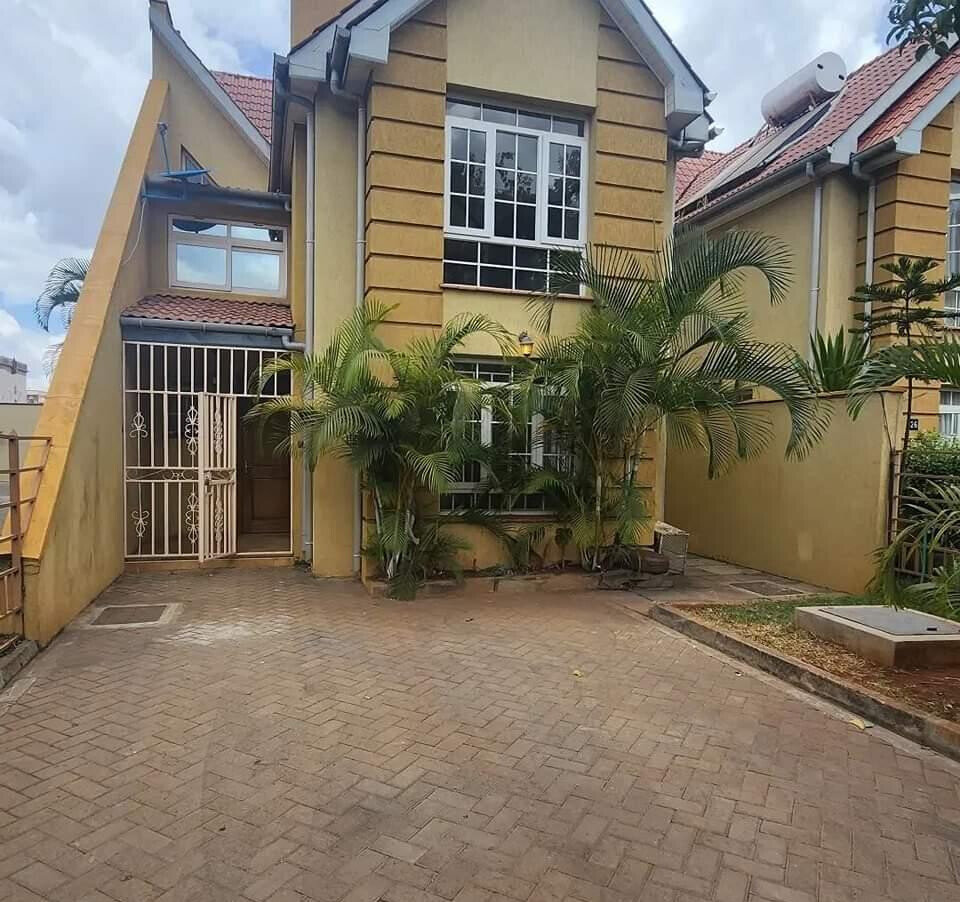 4BR All-Ensuite Maisonette with DSQ & Borehole – Langata