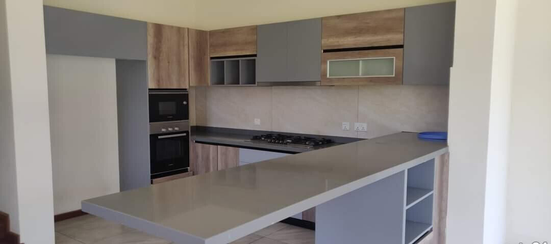 4-Ensuite Townhouse with Common Pool & Gym – Karen