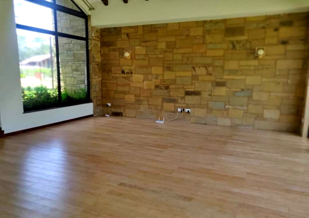 4-Ensuite Townhouse with Common Pool & Gym – Karen