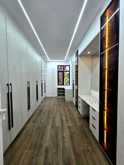 5bdrm Villa in Lavington for sale - Image 18