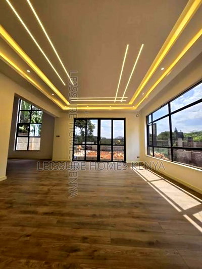 5bdrm Villa in Lavington for sale - Image 5