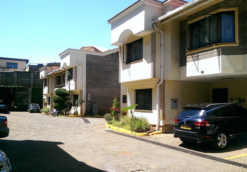 4-Ensuite Townhouse with Pool & Kids Play Area - Westlands