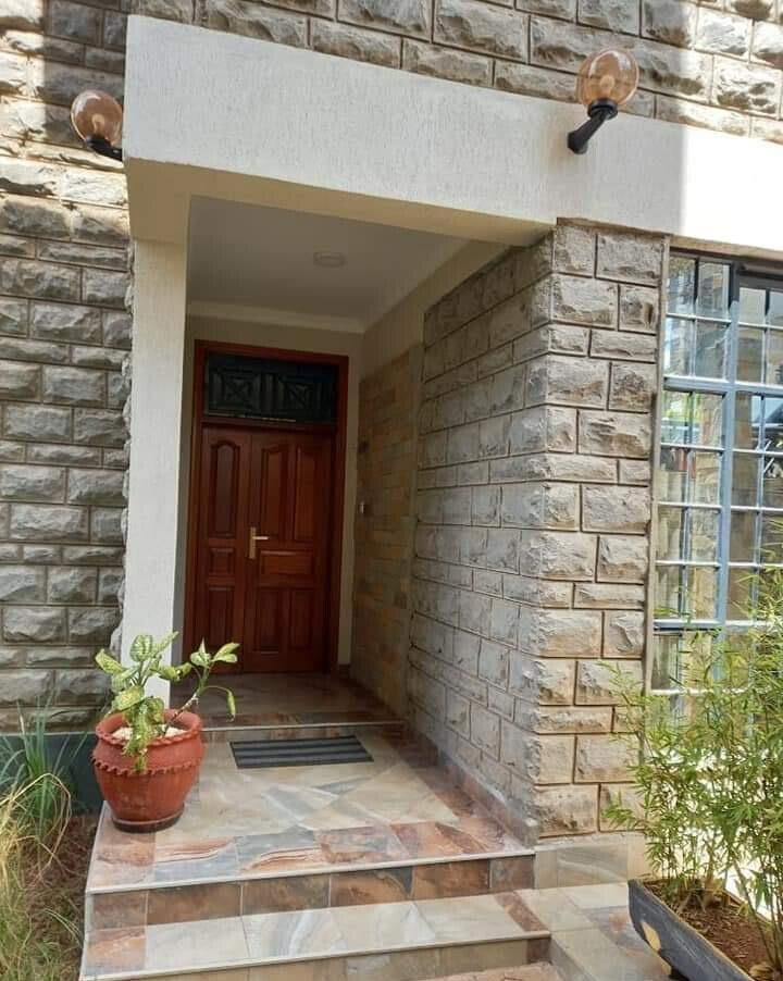 4BR Stone-Finished Villa with Jacuzzi & Gym - Ongata Rongai
