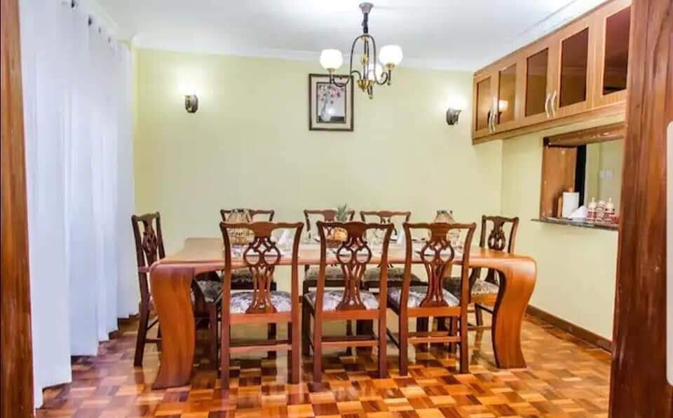 4BR Stone-Finished Villa with Jacuzzi & Gym - Ongata Rongai