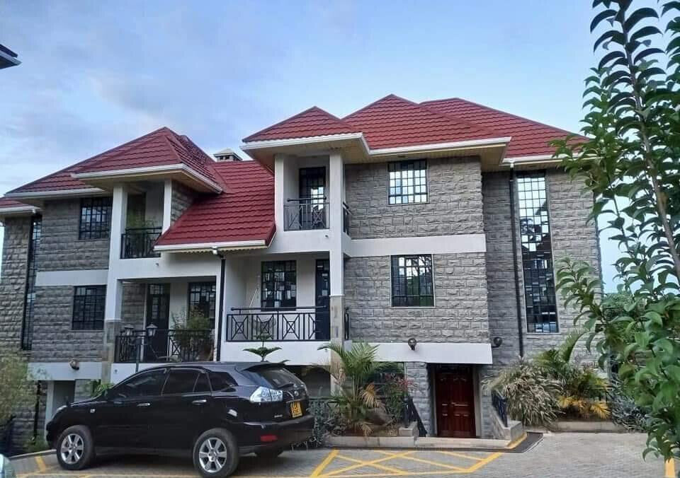 4BR Stone-Finished Villa with Jacuzzi & Gym - Ongata Rongai