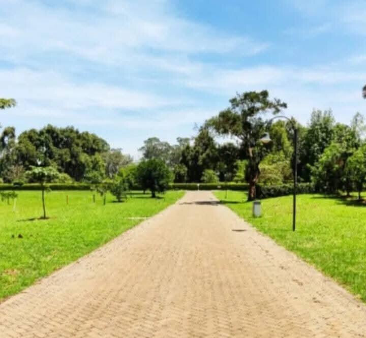 1-Acre Karen Plot at KSh 105M