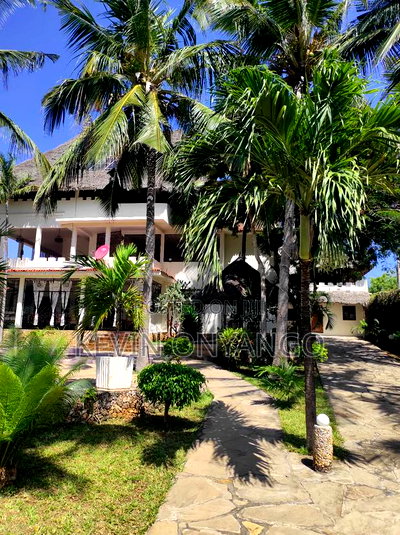 Furnished 6bdrm Villa in Watamu for sale - Image 1