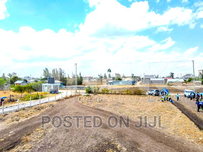 Land Near Tarmac - Image 2