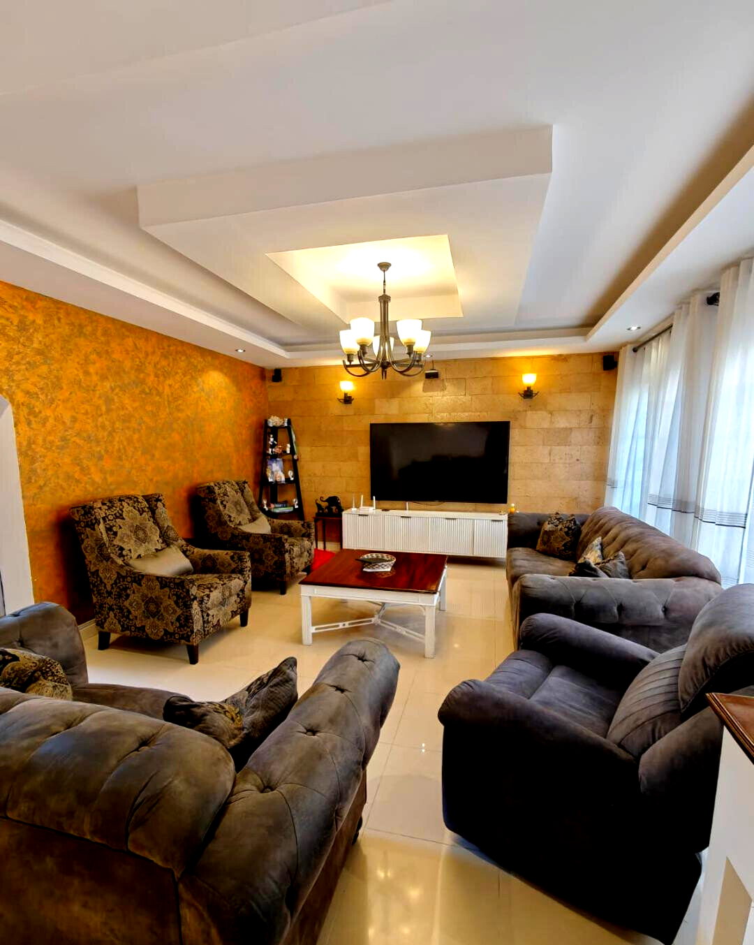 5BR Townhouse with Shared Pool & Gym – Langata