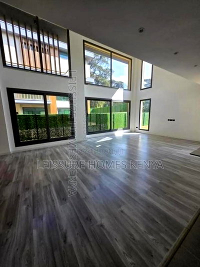 5bdrm Villa in Lavington for sale - Image 8