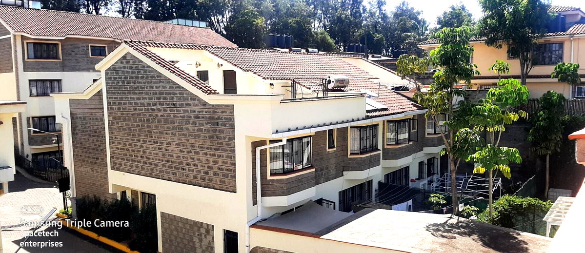 4-Ensuite Townhouse with Private Garden & Pool Access - Westlands
