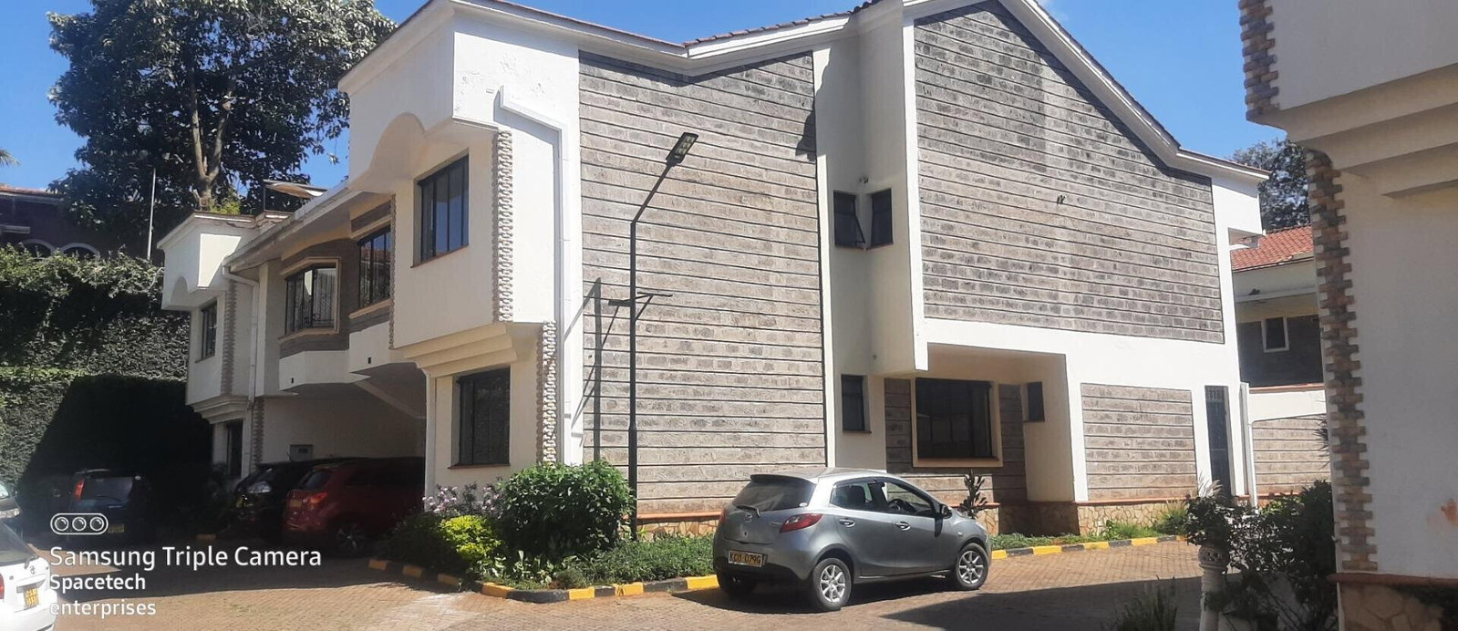 4-Ensuite Townhouse with Private Garden & Pool Access - Westlands
