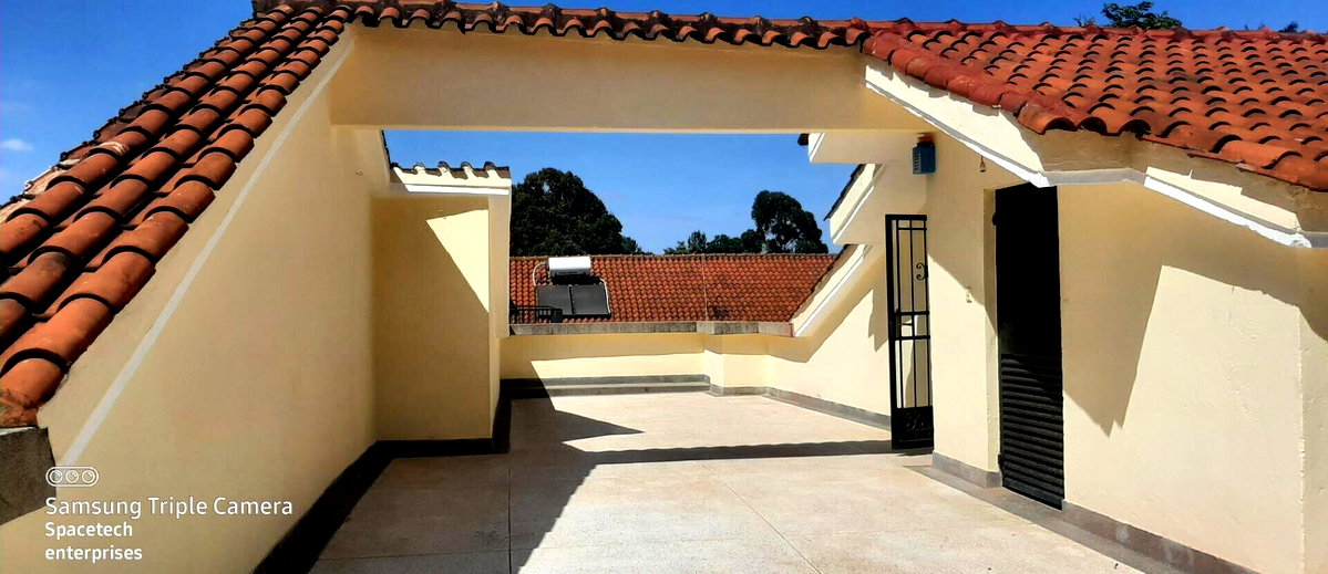 4-Ensuite Townhouse with Private Garden & Pool Access - Westlands