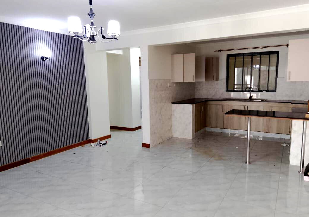 4BR All-Ensuite Townhouse with DSQ & Rooftop Terrace - Rimpa, Rongai