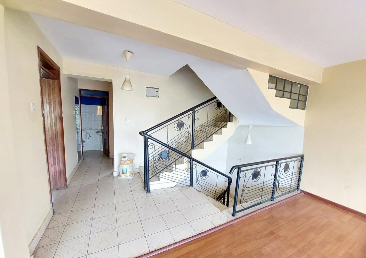 4BR All Ensuite Townhouse with DSQ & Expressway Access - South B