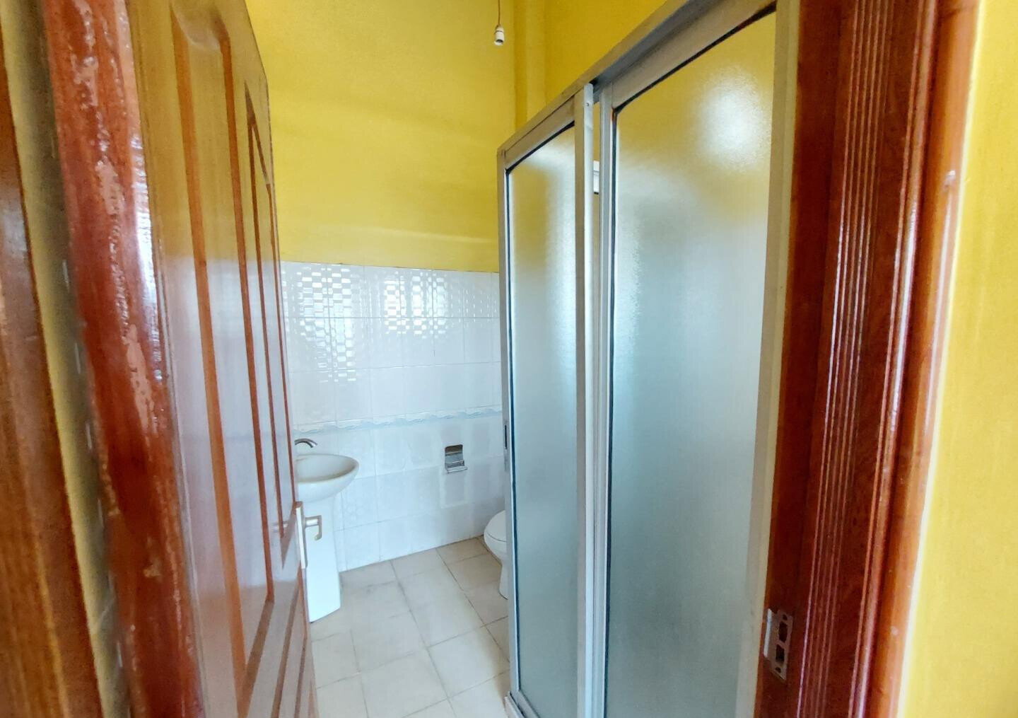 4BR All Ensuite Townhouse with DSQ & Expressway Access - South B
