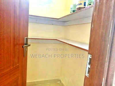 5bdrm Townhouse / Terrace in Viraj Area for rent - Image 5