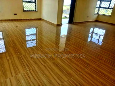 5bdrm Townhouse / Terrace in Viraj Area for rent - Image 7