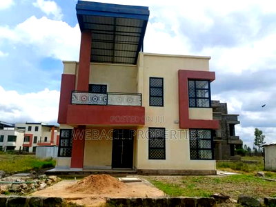 5bdrm Townhouse / Terrace in Viraj Area for rent - Image 1