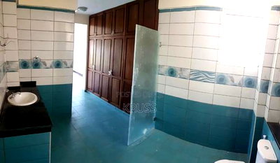 3bdrm Apartment in Nyali for rent - Image 19