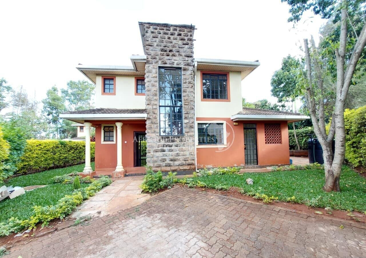 3BR Villa with Private Compound at KSh 120K