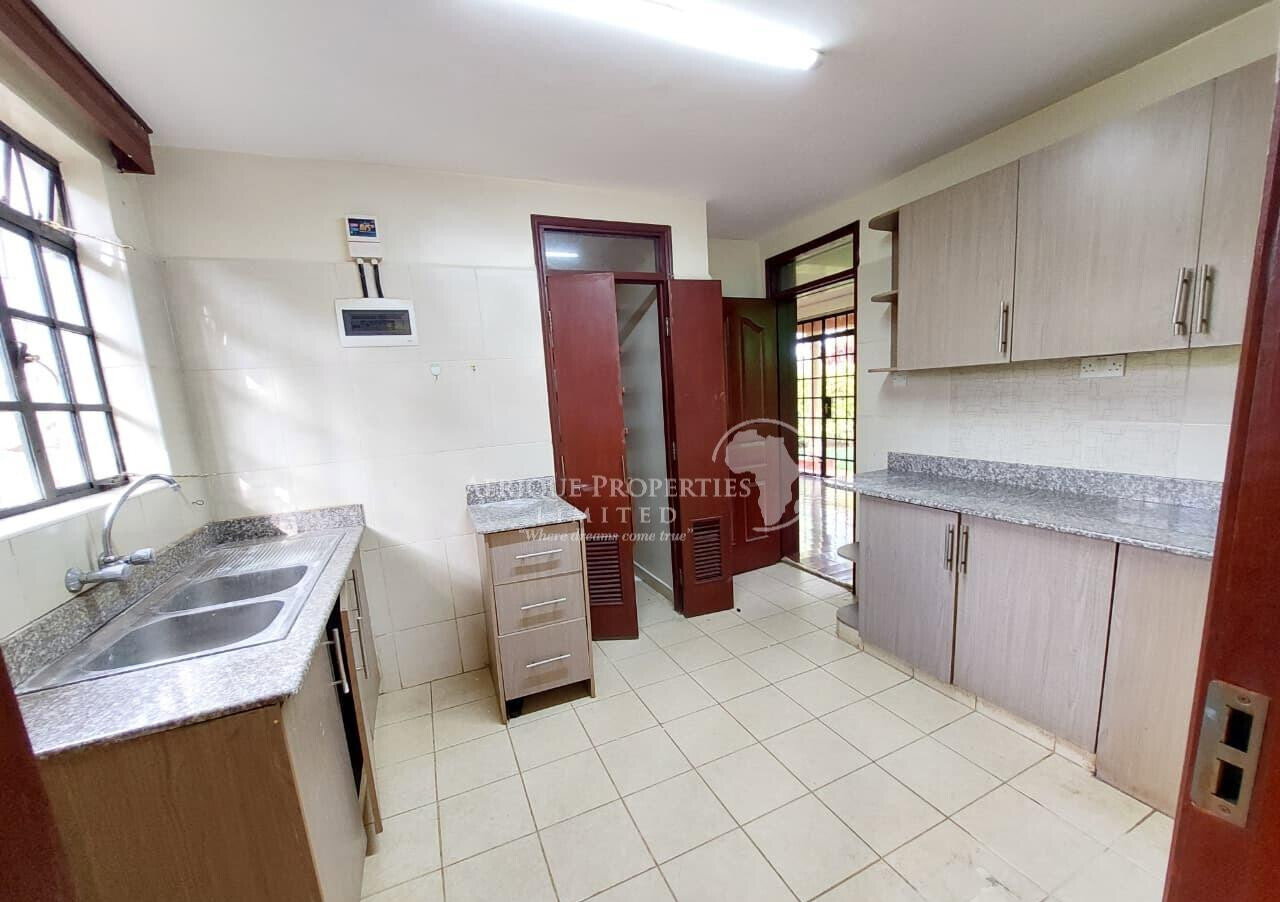 3BR Villa with Private Compound at KSh 120K