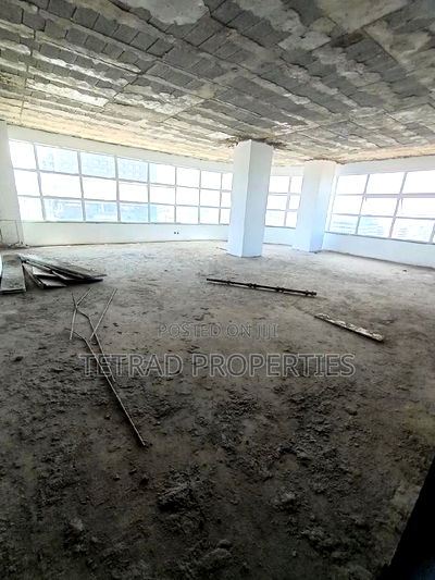 1525 SQF Office for Sale in Westland Near GTC.(Sh. At Sqf) - Image 2