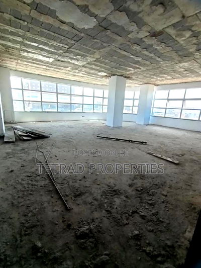 1525 SQF Office for Sale in Westland Near GTC.(Sh. At Sqf) - Image 8