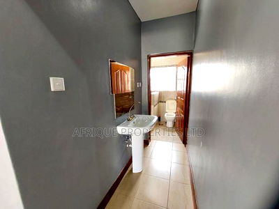 3bdrm Bungalow in Githigiri, Thika for rent - Image 10