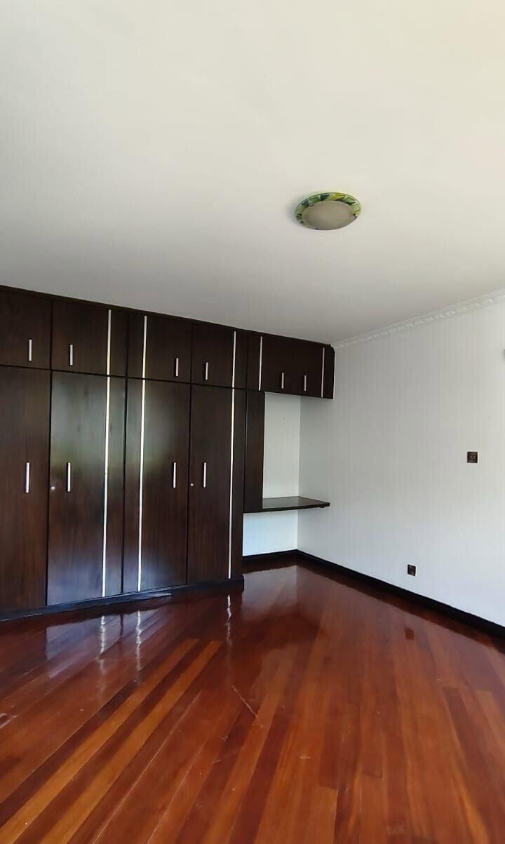 Spacious 5BR Garden Home