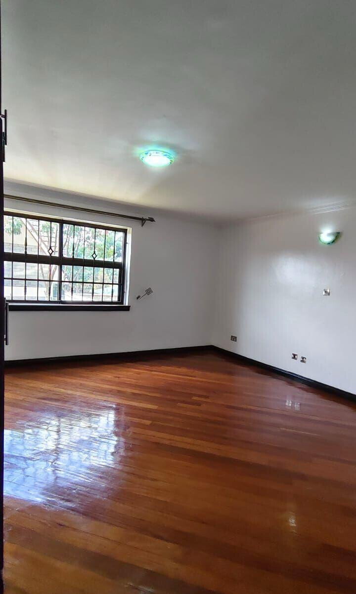 Spacious 5BR Garden Home