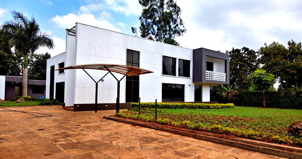 Spacious 5BR Garden Home