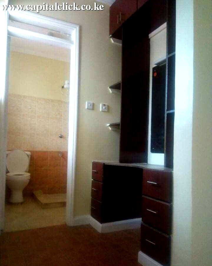 4BR Townhouse with DSQ & Private Garden - Sawada Villas, Syokimau