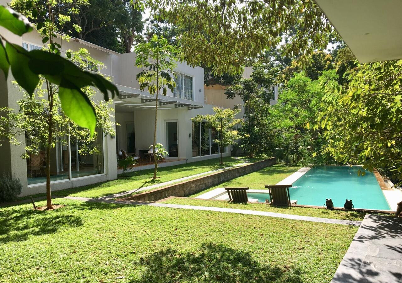 Ambassadorial 4-Bed on 0.5 Acres with Indoor Pool & Karura Views - Muthaiga
