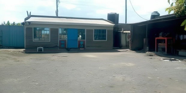 1/4 Acre at Nakuru Teachers Kiti With 2 Offices